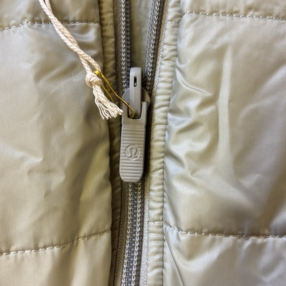 Lululemon Non Stop Reversible Vest - Picture 5 of 6